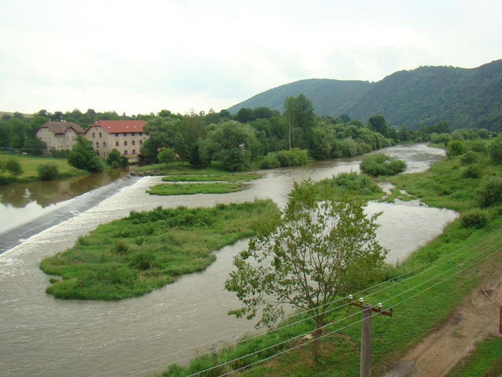 Penzion Na Pracharne Kladruby  Dış mekan fotoğraf